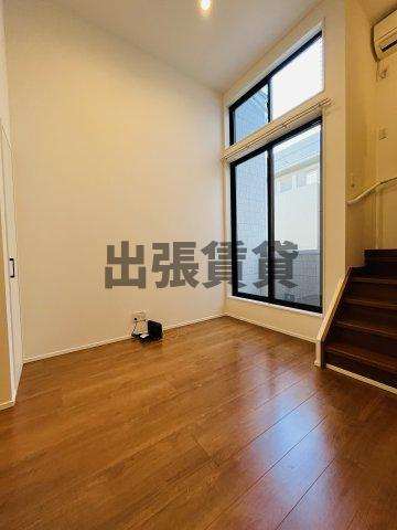 仲介手数料0円！カーサ9名駅の居間・リビング