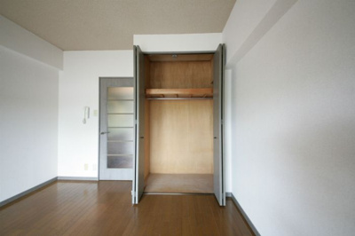 【収納】 | ウィステアリア | 別号室の写真になります。現況優先。