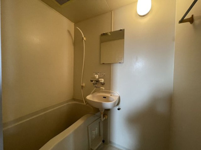 【浴室】 | シティホーク博多 | 別号室の写真になります。現況優先。