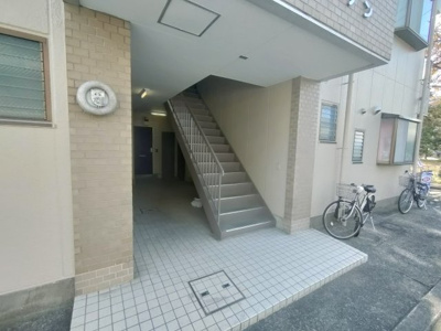 【エントランス】 | ロイヤルメゾン