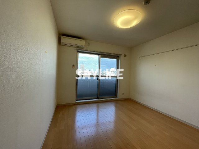 すみれハイツの居間・リビング