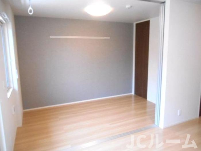 グランディール A棟の寝室