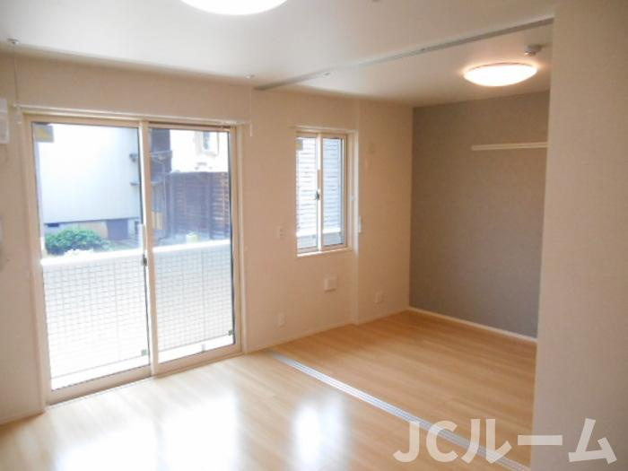 グランディール A棟の居間・リビング