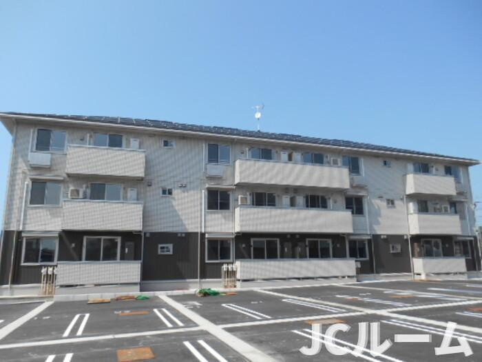 グランディール A棟の駐車場