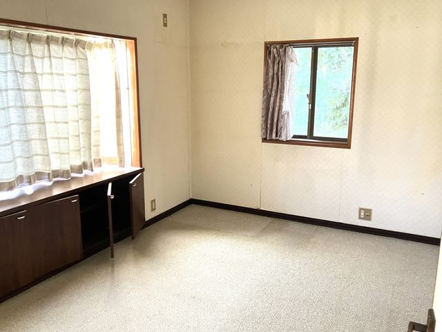 正法寺　中古戸建　8LDK+Sの内装|洋室