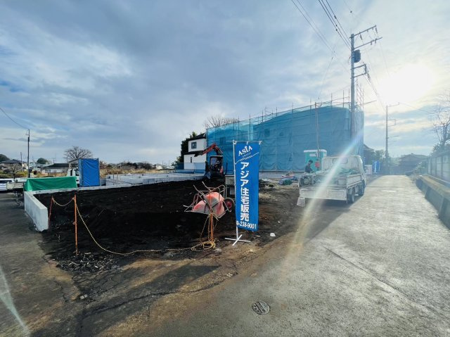 所沢市三ケ島第６　新築戸建の前面道路含む現地写真
