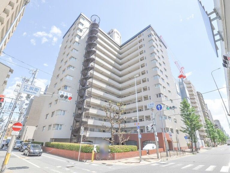 進和江坂アーバンライフ