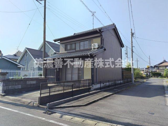 ６１８８４　羽島市竹鼻町中古戸建ての外観