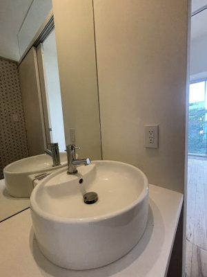 【独立洗面台】 | エスライズ大阪ベイサイドアリーナ