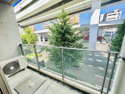 【バルコニー】 | エスライズ大阪ベイサイドアリーナ