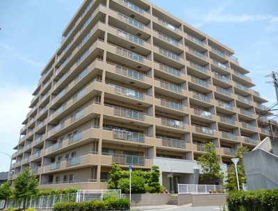 【外観】 | ロイヤルシャトー泉ヶ丘 | 建物外観を気になさる方へ、見た目の良い物件です