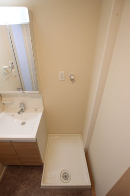 【設備】 | トゥールブランシュM＆MⅡ | 室内洗濯機置場