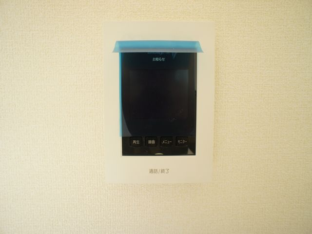 【セキュリティ】 | リーブルファイン茂呂15号棟 | 訪問者の確認ができるTVドアホン付きです♪