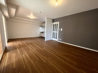 【洋室】 | ベルヴュー長興寺