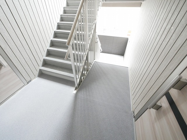 ラヴィベールのその他共用部分|共用部の階段です