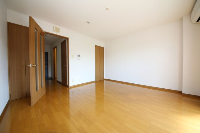 youngleavesの居間・リビング|別部屋同一間取りのお写真となります。