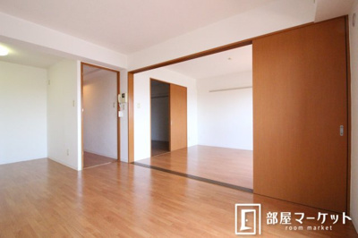 【居間・リビング】 | ベルカーサ東山台Ⅰ | 同型タイプ