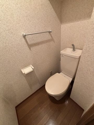 【トイレ】 | アルジェノン(E-092) | 参考写真（同物件別部屋）
