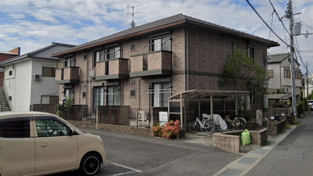 イーストコート