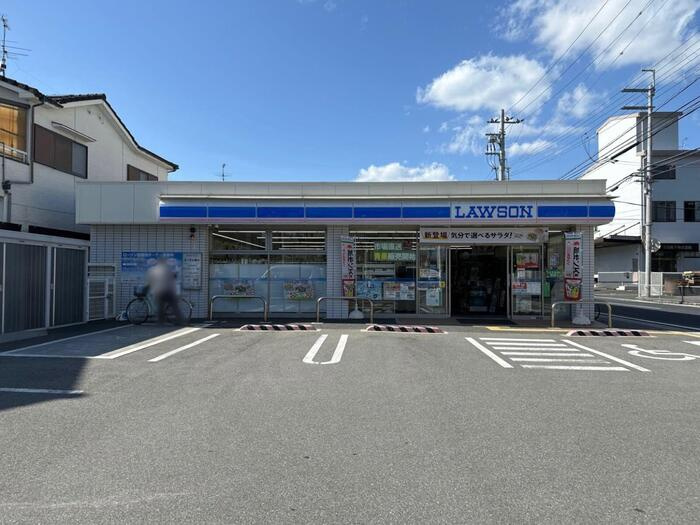 イーストコートの周辺