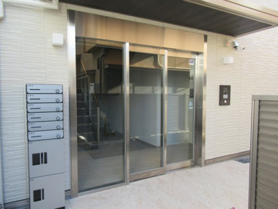 【エントランス】 | シャーメゾン有栖川