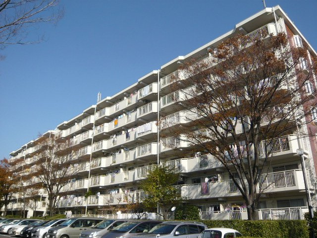 富岡エステート１号棟の画像