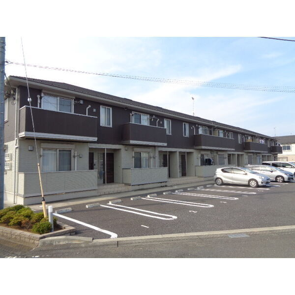 アビタシオンプリュネの駐車場