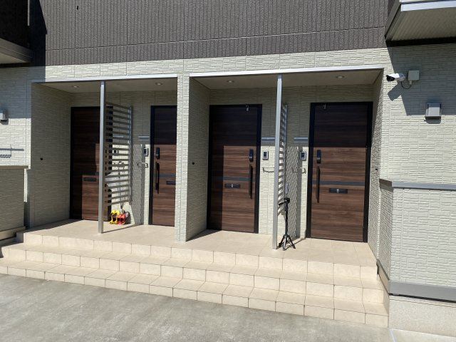 アビタシオンプリュネのエントランス