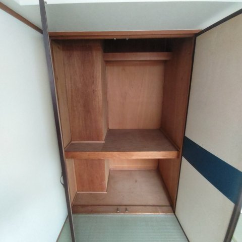 室蘭東町第１住宅の収納