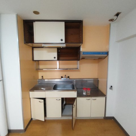 室蘭東町第１住宅のキッチン