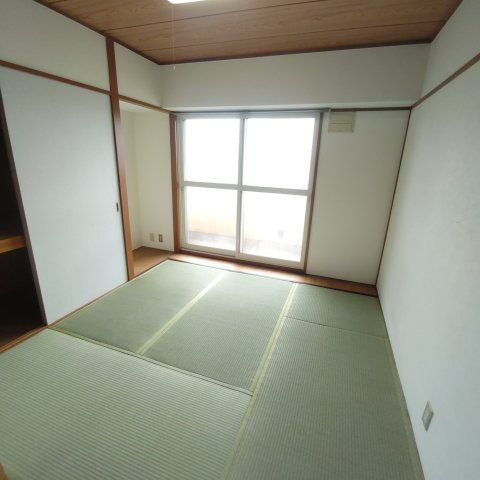 室蘭東町第１住宅の内装