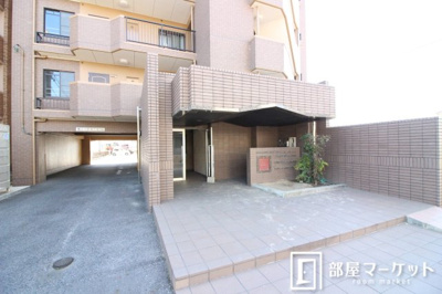 【エントランス】 | マンションモントレー | 同型タイプ