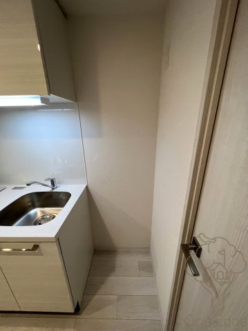 エスリード新大阪ラヴァーグのキッチン