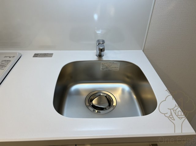 エスリード新大阪ラヴァーグのキッチン