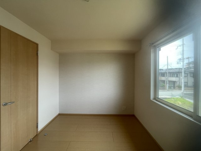 Ｖｉｌｌａ正門通　Ｂ棟の寝室