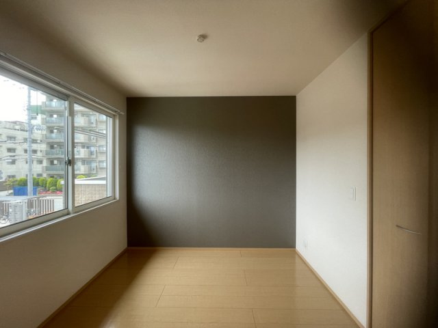 Ｖｉｌｌａ正門通　Ｂ棟の洋室