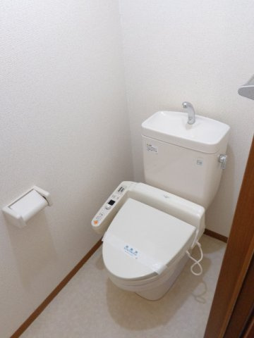 アイセイハイツIIのトイレ