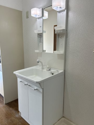 グランドゥール　Yの独立洗面台