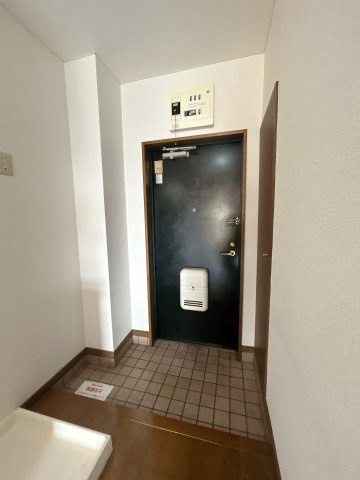 グランドゥール　Yの玄関