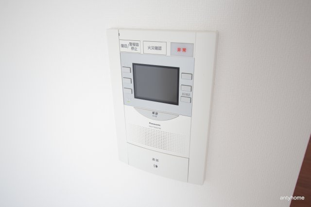 ポルトボヌール梅田WEST　仲介手数料無料のセキュリティ