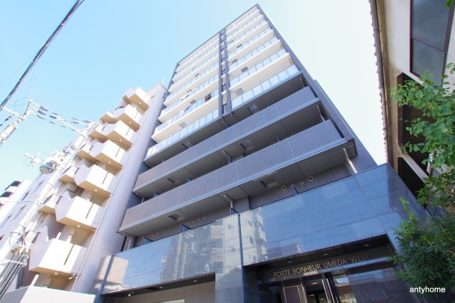 ポルトボヌール梅田WEST　仲介手数料無料の外観