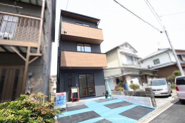 薊野西町　中古戸建　（未入居物件）の外観