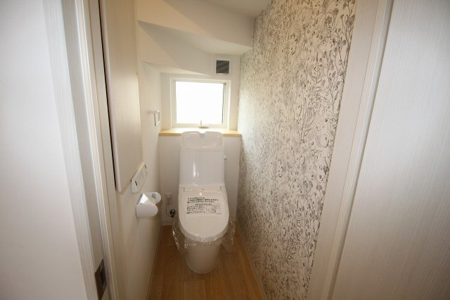 薊野西町　中古戸建　（未入居物件）のトイレ|1Ｆ