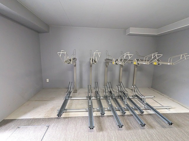 Urbanex新御徒町の設備|駐輪場です