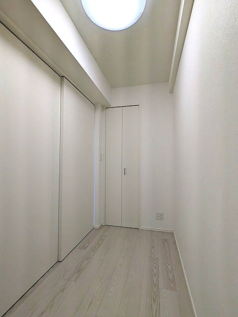 Urbanex新御徒町の設備|洋室、全室照明付き、ウォークインクローゼット