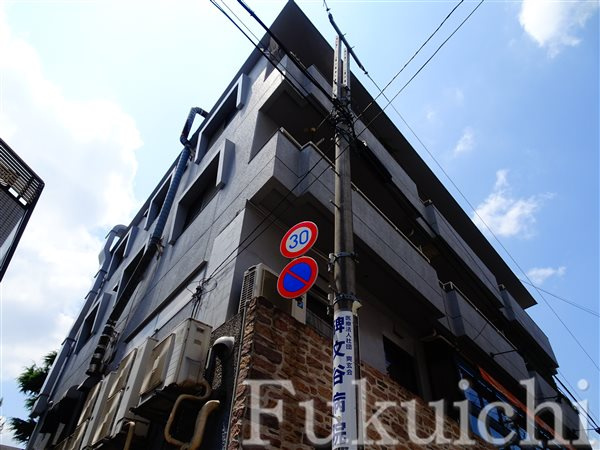 立川ビルの外観