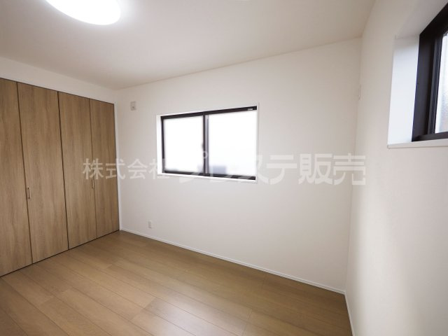 奈良市北登美ヶ丘６丁目の新築一戸建 全９区画の洋室|現地写真（１号地２階洋室）