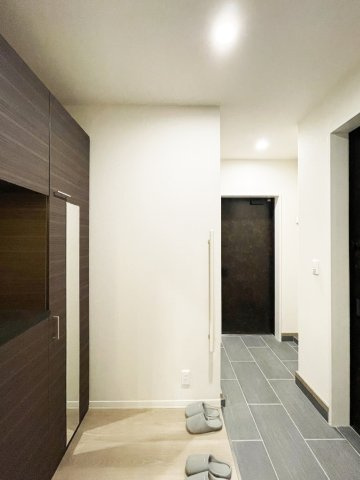 ベレオ南佐古の玄関