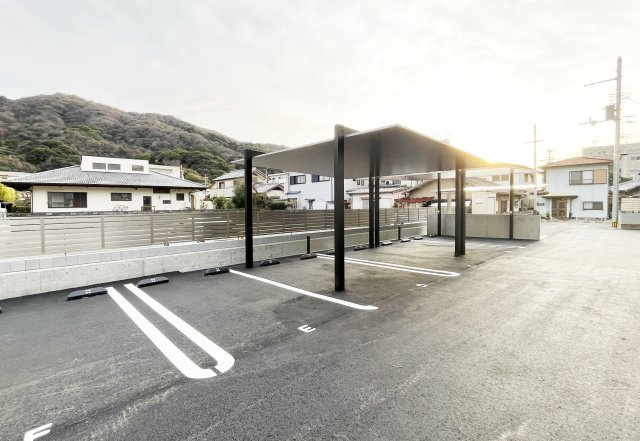 ベレオ南佐古の駐車場