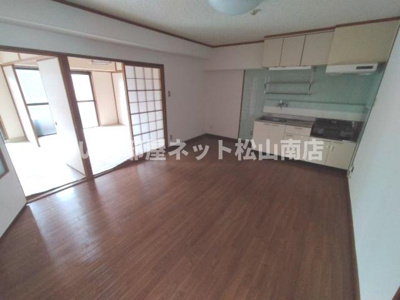 【居間・リビング】 | 西沢ビル